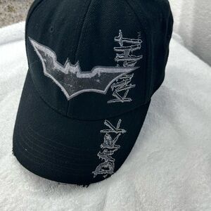 The Dark Knight : Batman/ Snap Back Hat Black/ White